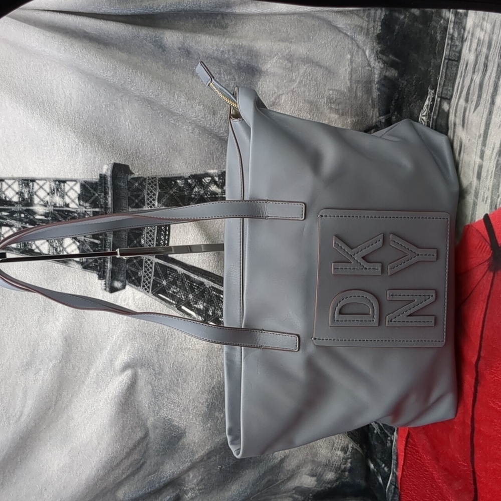 DKNY Tilly Zip top Tote
